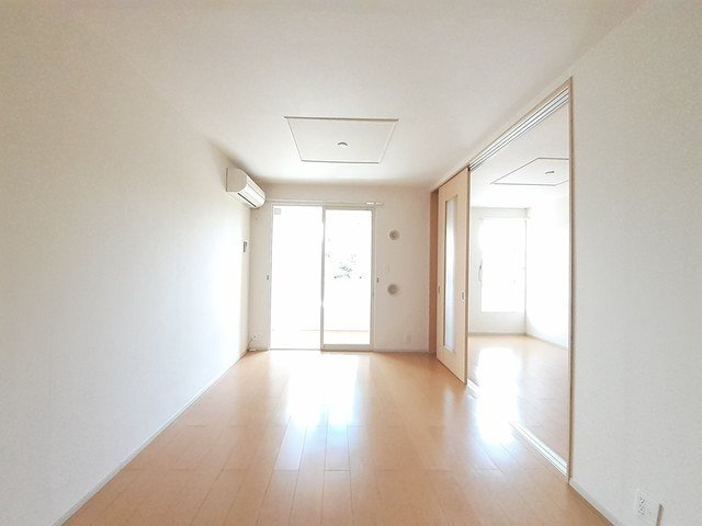 風雅の居間・リビング|リビングです