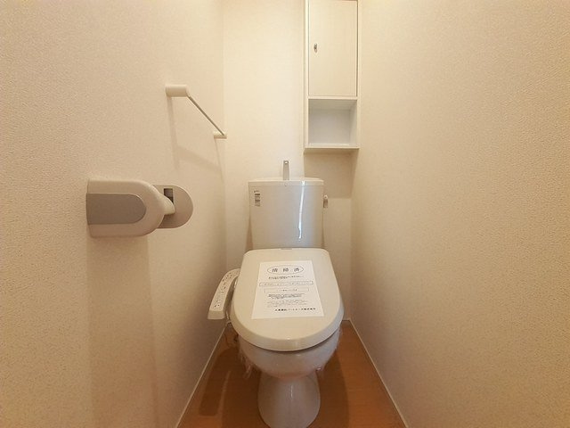 ドムス・ウィスタリアⅠのトイレ|シンプルで使いやすいトイレです