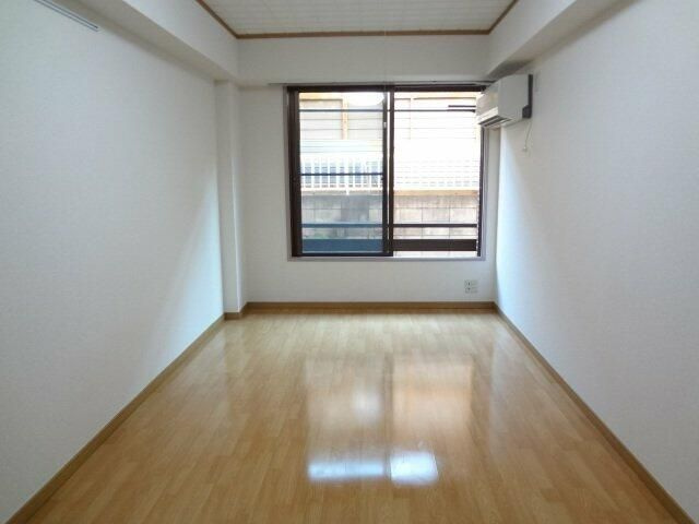 ミレ・関町の洋室