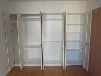 【洋室】 | ドゥーエ銀座イースト2