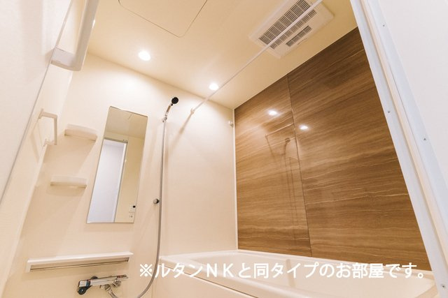 別府町アパートの浴室