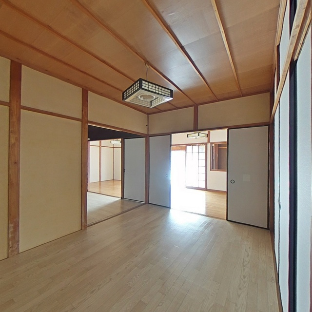 御望951番地128貸家の居間・リビング
