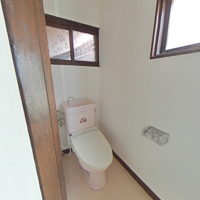 御望951番地128貸家のトイレ