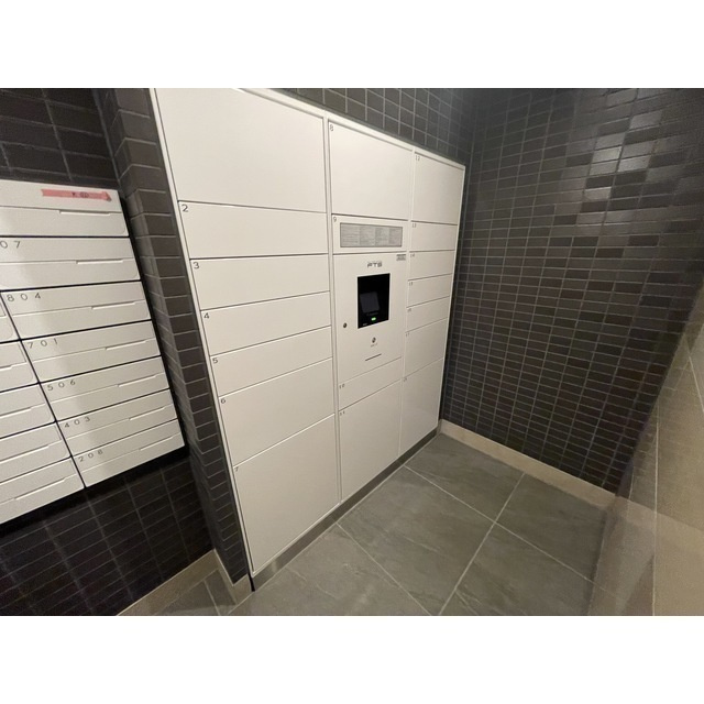 プレサンス名古屋菊井セルカの外観