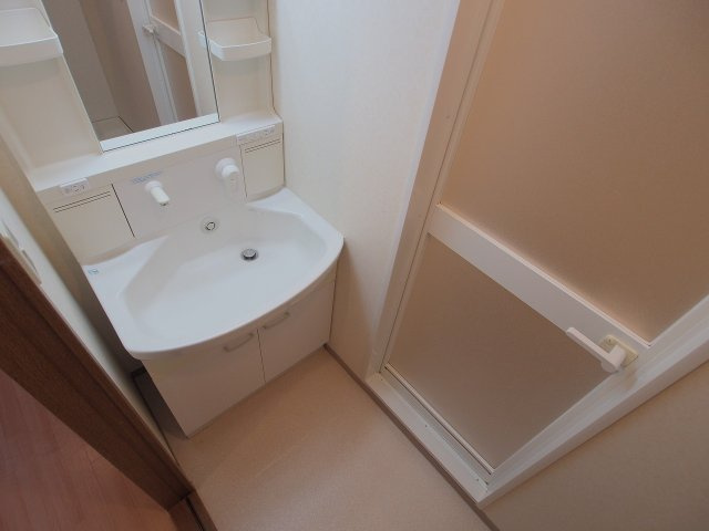 マンションリバーハンズの洗面所