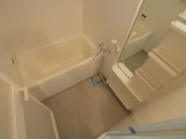 マンションリバーハンズの浴室