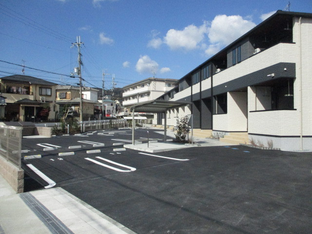 フォレリヴィエール2の駐車場