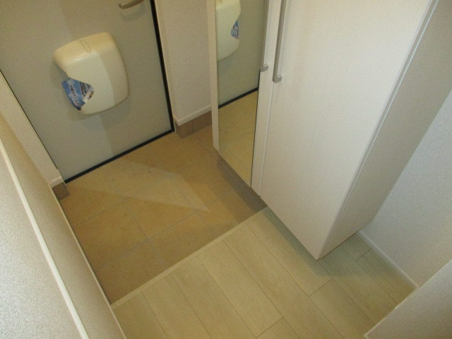 フォレリヴィエール2の玄関