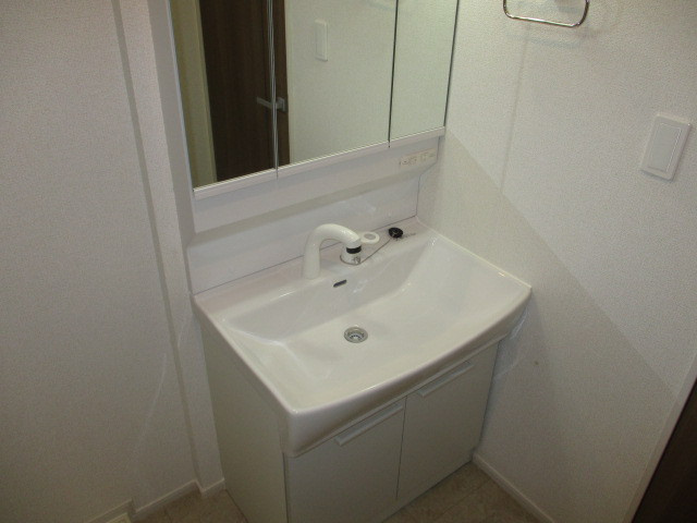 フォレリヴィエール2の洗面所