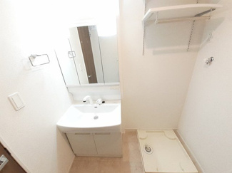 【洗面所】 | ノートルレーヴＪ | 忙しい朝には欠かせない洗面所です
