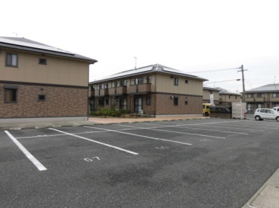 【駐車場】 | リビングタウン江戸屋敷 | カースペースがあります