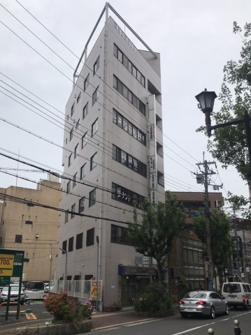 村上ビルの外観|きれいな外観です