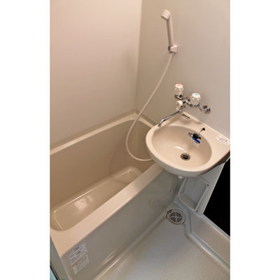 メゾン・ジュジュ根岸の内装|きれいな内装です