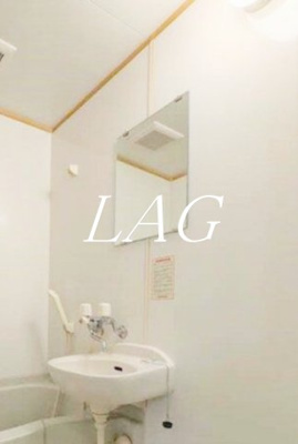 【洗面所】 | スタジオ成増 | 洗面台です。