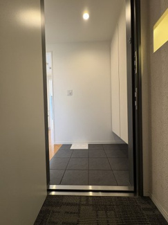 【玄関】 | フレンシア外苑西