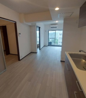 【洋室】 | 白鳥ハウス