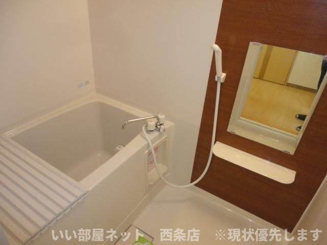 プランドール萩生の浴室