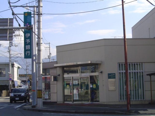 レインボーパレスの周辺|伊予銀行金生支店まで1,000ｍ