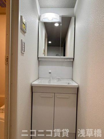 Burgtor町屋の洗面所