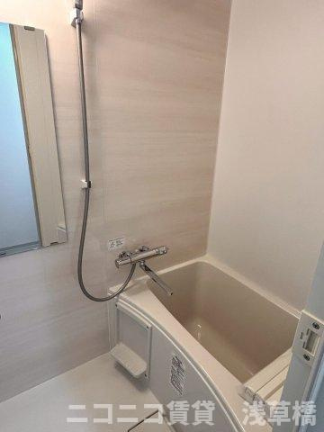 Burgtor町屋の浴室