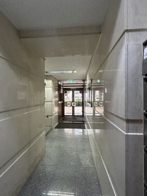 【ロビー】 | 歩8番館