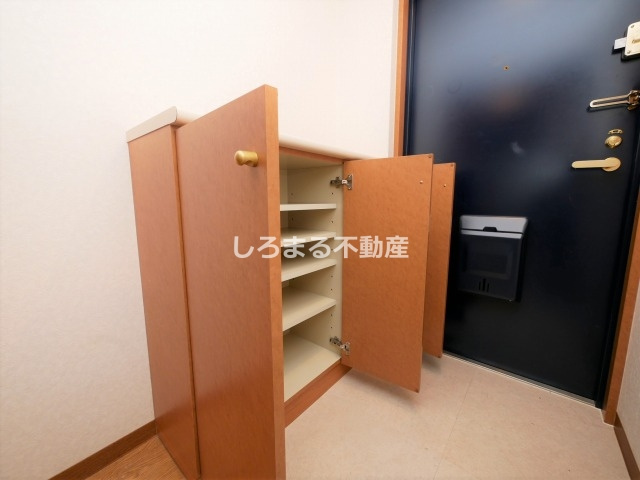 グラマシー立売堀の収納