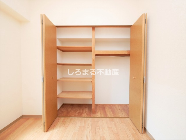 グラマシー立売堀の収納