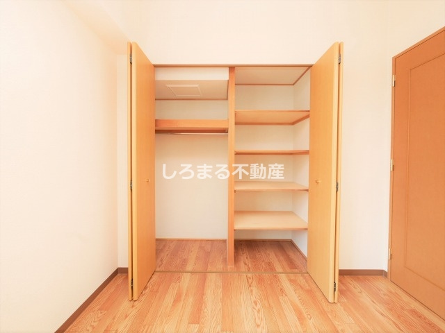 グラマシー立売堀の収納