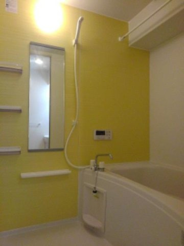 インプレスの浴室