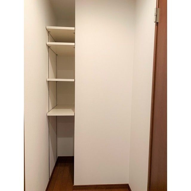 ソリッド大橋の収納