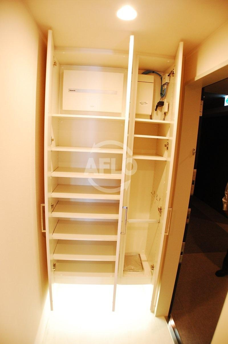 パークタワー北浜の玄関|パークタワー北浜　シューズボックス