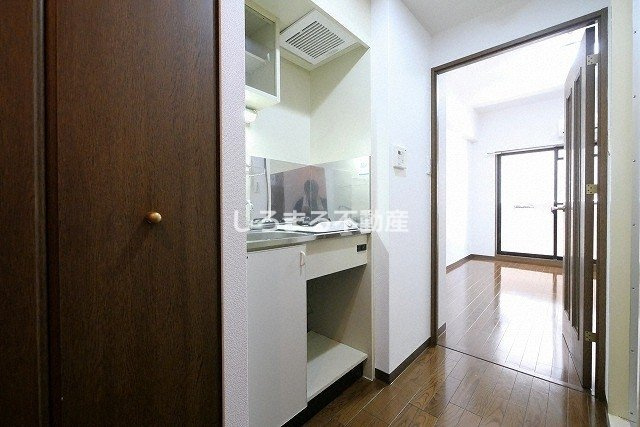 ユニーブル靭公園のキッチン