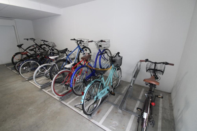 【その他共用部分】 | APRILE南森町 | 駐輪場