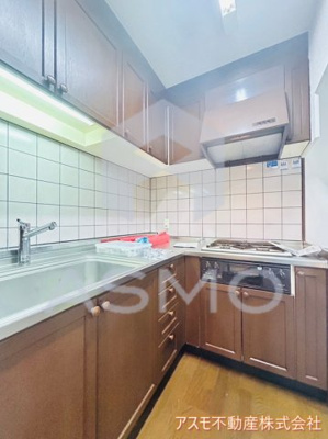 【キッチン】 | ロイヤルコート生江