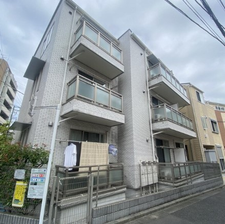 ピアーナの外観