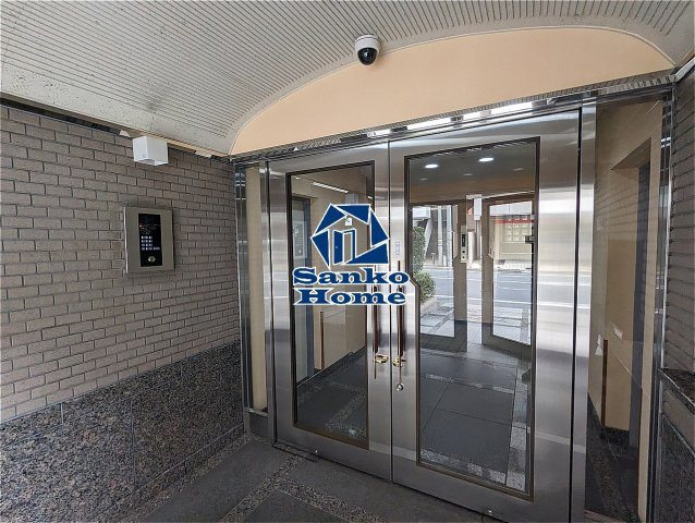 千歳プラザのエントランス