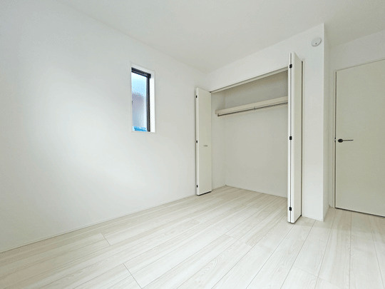 多賀城市大代の洋室