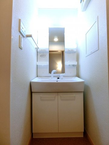 グランサンセールの独立洗面台