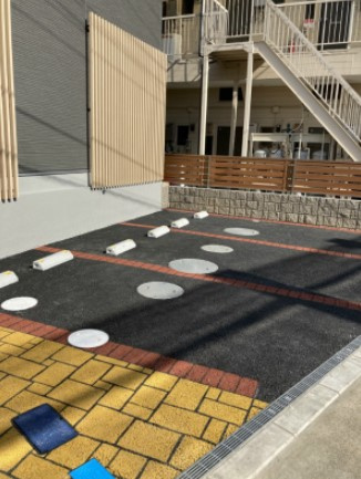 ヴィラ西船橋の駐車場
