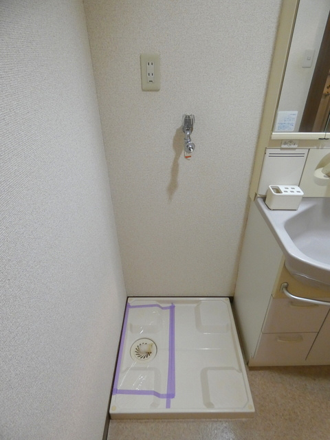 ヴェルドミール桜上水の洗面所|室内洗濯機置き場