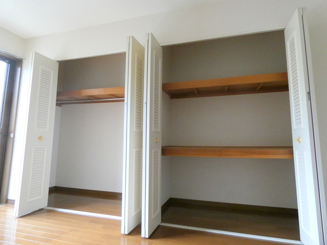 ヴェルドミール桜上水の収納|壁一面の収納