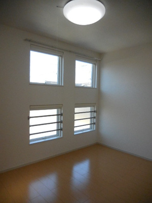 【洋室】 | ＬＡＰＩＮＥ（ラピーヌ）Ａ | イメージ201号室の写真