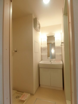 【洗面所】 | ＬＡＰＩＮＥ（ラピーヌ）Ａ | イメージ201号室の写真