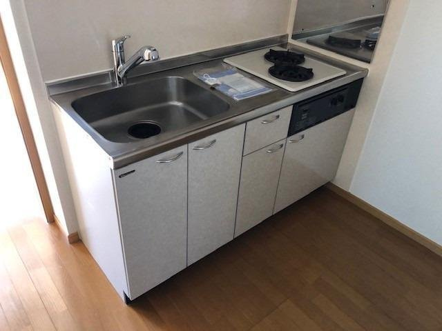 神戸市北区鈴蘭台北町６丁目のアパートのキッチン