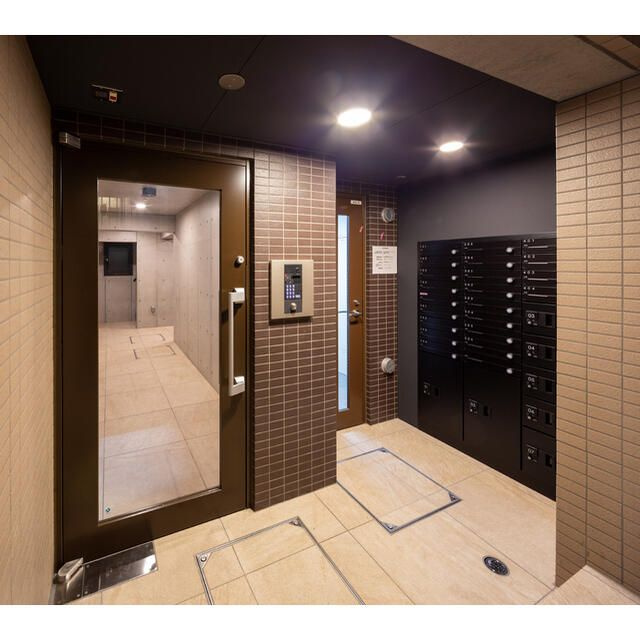 コンポジット王子のエントランス