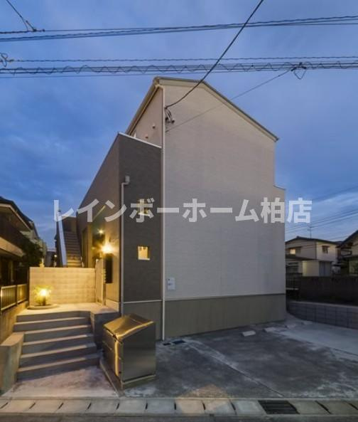 特典：仲介手数料が無料です!!