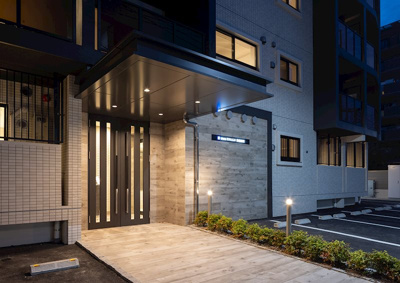 【エントランス】 | 仲介手数料半額！HPに初期費用掲載！「プライスホーム」で検索！リアンレガーロ雑餉隈駅前