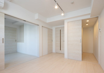 【居間・リビング】 | 仲介手数料半額！HPに初期費用掲載！「プライスホーム」で検索！リアンレガーロ雑餉隈駅前