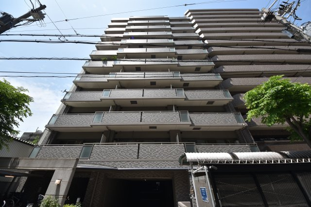 グラマシー立売堀の外観