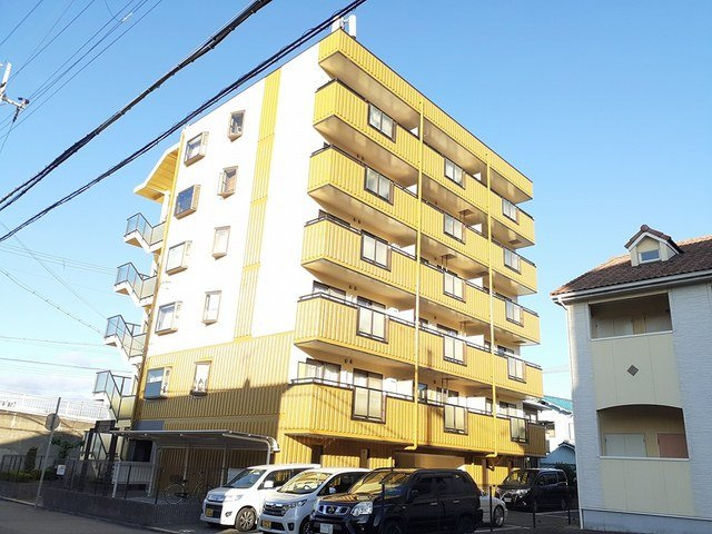 神戸市北区有野中町４丁目の賃貸マンション
